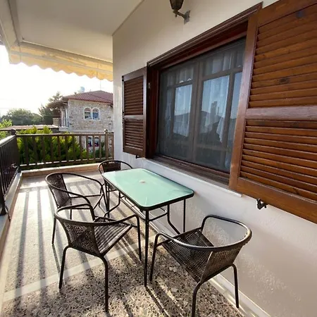 Efi's House * Flogita