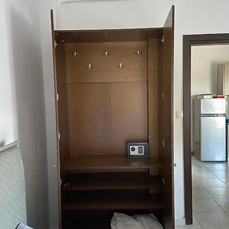 Apartman Efi's House